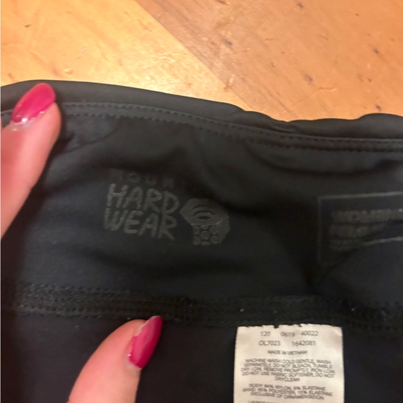 Mountain Hardware Dynama Hiking Climbing Travel Pant in Size Medium - Short - Picture 3 of 7